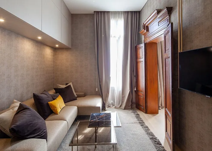 Palazzo Pianca בית הארחה