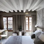 Palazzo Pianca 4* Venedik