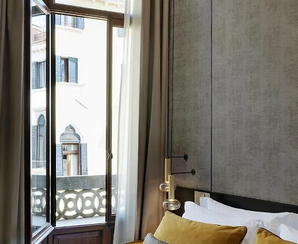 Palazzo Pianca 4* Venedig