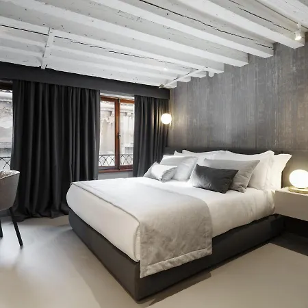 Palazzo Pianca Гостевой дом 4*